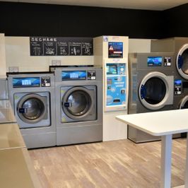intérieur laverie 7