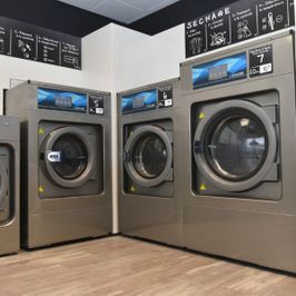 intérieur laverie 16